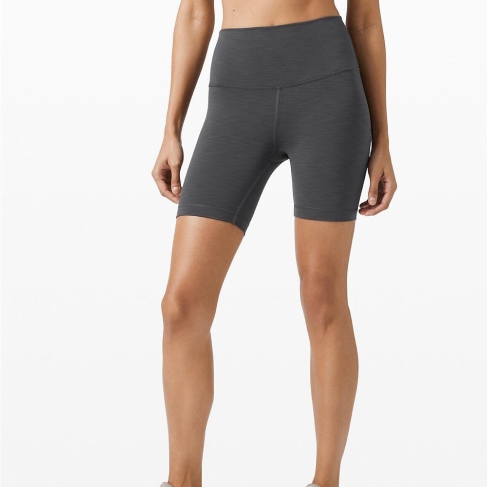 Lululemon Wunder Train High Rise shorts size 4